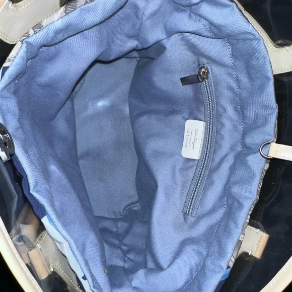 ✨ Salvatore Ferragamo Y2K Scarf Print PVC Tote | Koi + Lotus Snap-In Pouch |Rare - Picture 5 of 16